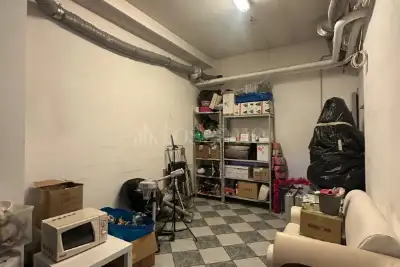 Attività Commerciale in vendita, Piazza San Giovanni Bosco, Roma