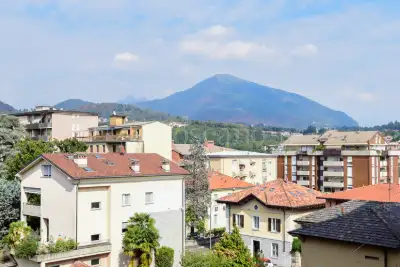 Casa in vendita, Corso XXV Aprile, Erba