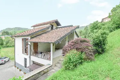 Villa Plurifamiliare in vendita, Via Arcioni, Como