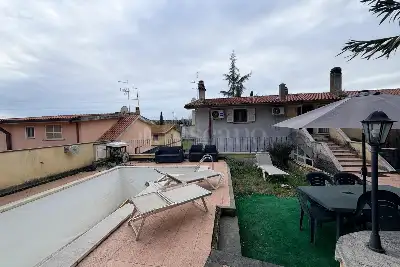 Palazzo in vendita, Via del Casale delle Pantanelle, Roma