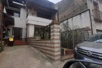 Casa in vendita, Via San Rocco, Varapodio