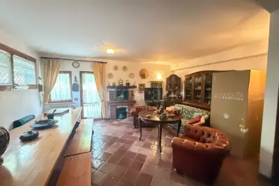 Villa Bifamiliare in vendita, Via degli Accoramboni, Roma