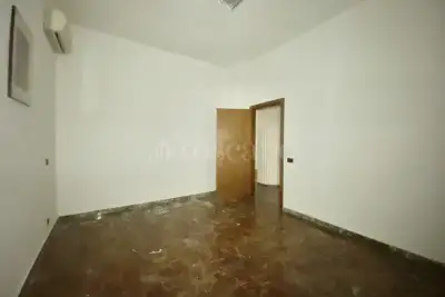 Negozio in vendita, Via Catania, Messina