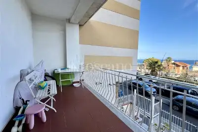 Palazzo in vendita, Piazza Europa - Viale Alcide de Gasperi, Catania