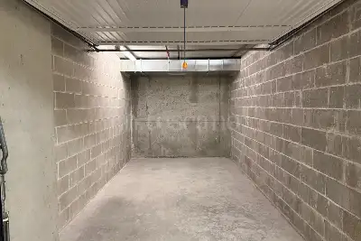 Box in vendita, Via Carlo Vittadini, Milano