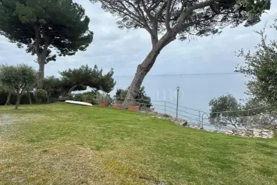 Casa in vendita, Viale alla Stazione, Sori