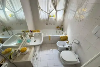 Casa in vendita, Via Mario Moretti, Roma