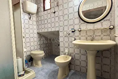 Villino a Schiera in vendita, Via Ernesto Basile, Roma