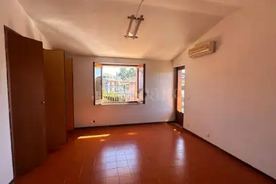 House for sale, Via Maugeri, Valverde