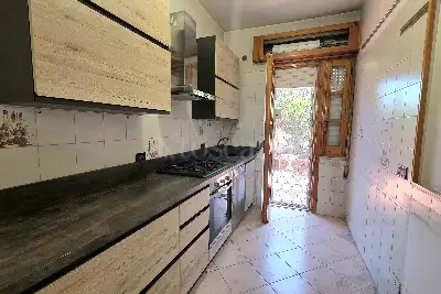 Villino a Schiera in vendita, Via degli Ossoli, Roma