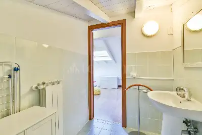 Casa in vendita, Via Carlo Dotti, Argegno