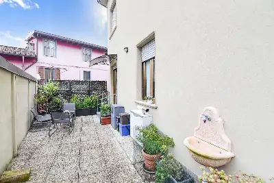 Casa in vendita, Via al Monte, Cantù