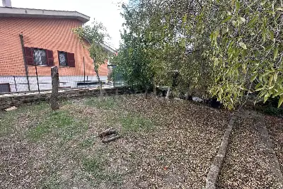 Casa in vendita, Via Arzana, Roma