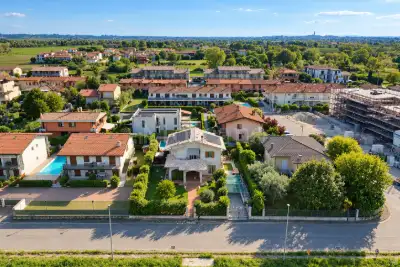 Villa in vendita, Via Bottego, Sirmione