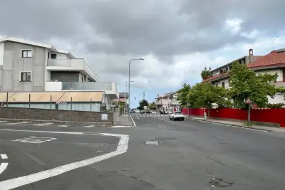 Magazzino in vendita, Via Giovanni Pascoli, Gravina di Catania
