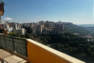 Casa in vendita, Via Bruno Chimirri, Catanzaro