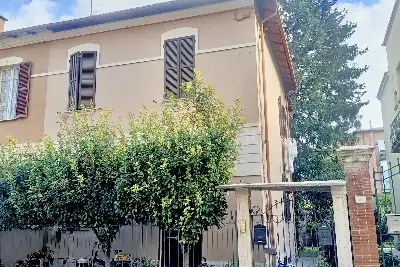 Villa Bifamiliare in vendita, Via Baracca, Terni