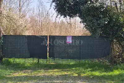 Agricolo in vendita, Via Sant'Agostino, Mariano Comense