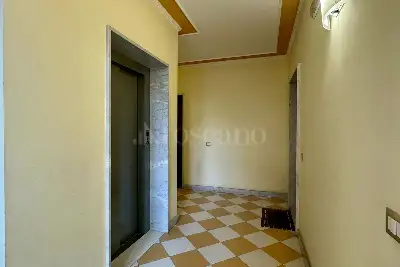 Casa in vendita, Via Castagno San Francesco, Avellino