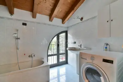 Casa in vendita, Via A. Diaz, Erba