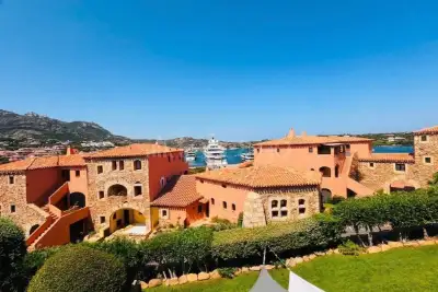 Casa in vendita, Via Porto Vecchio, Arzachena