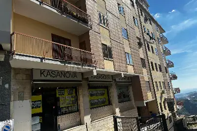 Casa in vendita, Via Giuseppe Schipani, Catanzaro