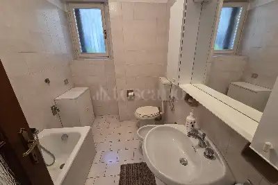 Casa Indipendente in vendita, Via Pratobevera, Sormano