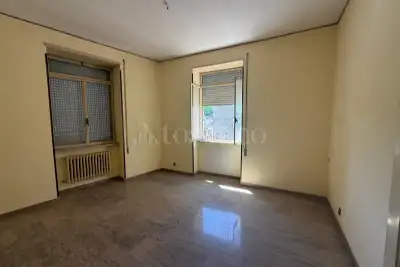 Palazzo in vendita, Via Cesare Battisti, Alatri