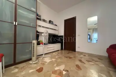 Casa in vendita, Via Alfonso Capecelatro, Milano