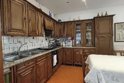 Villino a Schiera in vendita, Via Lunga di Cafaggio, Prato