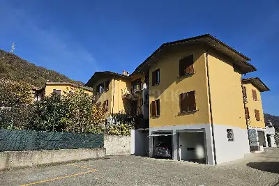 Casa in vendita, Via Villa Sera, Caino, Caino