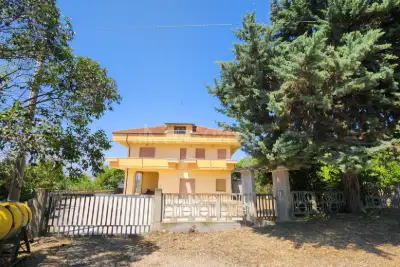 Casa Indipendente in vendita, Via San Pietro 1, Tortoreto, Tortoreto