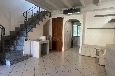 Villino a Schiera in vendita, Via John Fitzgerald Kennedy, Marino