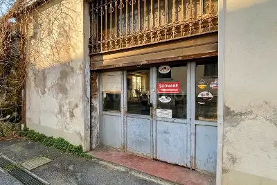 Palazzo in vendita, Via Luigi Apollonio, Brescia