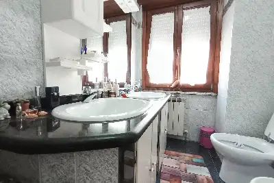 Casa in vendita, Via Umberto Grosso, Roma