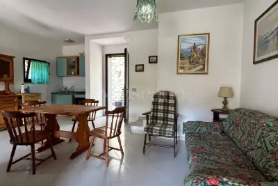 Villino a Schiera in vendita, Via Carru e Frau, Stintino