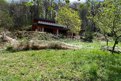 Villa in vendita, Via Signo e Carpio, Marchirolo