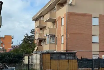 Casa in vendita, via Lavinia, Sabaudia