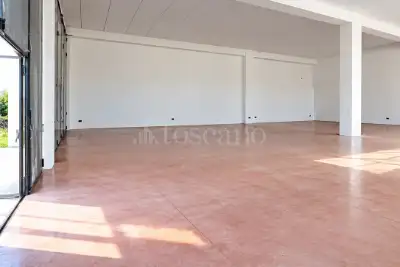 Capannone in vendita, Via Predda Niedda, Sassari
