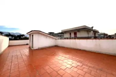 Villino a Schiera in vendita, Via Della Resistenza, Scafati