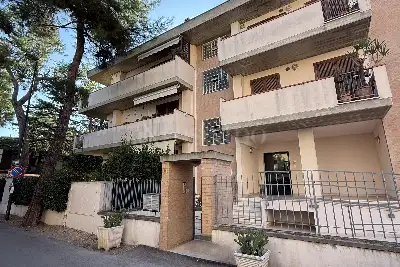 Casa in vendita, via Luigi Marchetti , Pescara