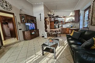 Villa in vendita, via peccia, Aprilia