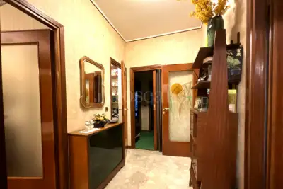 Casa in vendita, Via Giovanni Cagliero, Milano