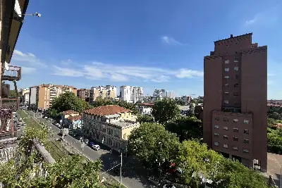 Casa in vendita, Via Giambellino, Milano