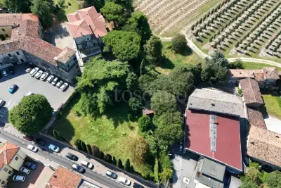 Rustico in vendita, Piazza Savoldi, Lonato del Garda