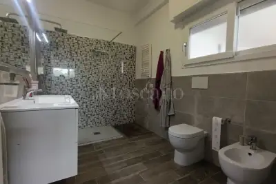 Villino a Schiera in vendita, Via dei Lillà, Anzio