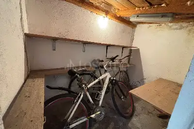 Cantina in vendita, Via Broccaindosso, Bologna