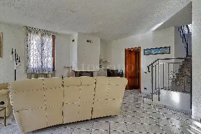 Villa in vendita, Via Pianazzo, Lavena Ponte Tresa