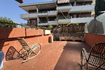 Casa in vendita, Via Rombiolo, Roma