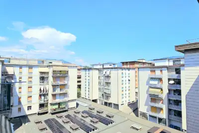 Casa in vendita, Via Montello, Brescia